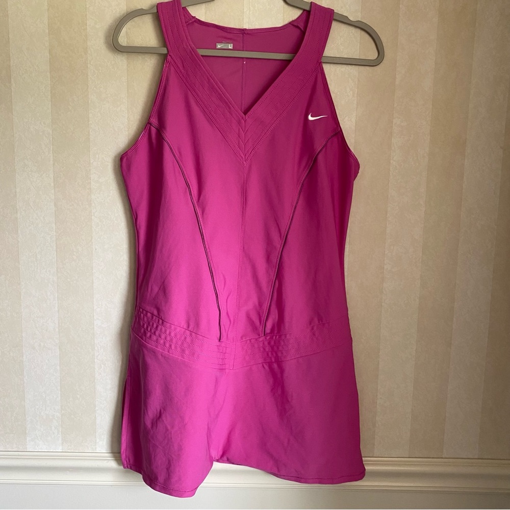 Nike Pink Tunic Size Large (more like MED)
